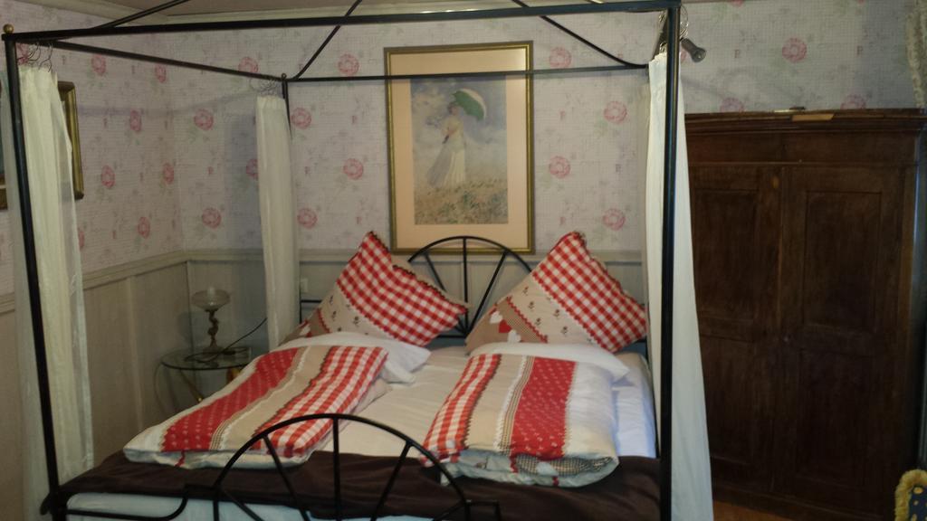 Alte Schreinerei-Auberge Harlekin Randegg エクステリア 写真