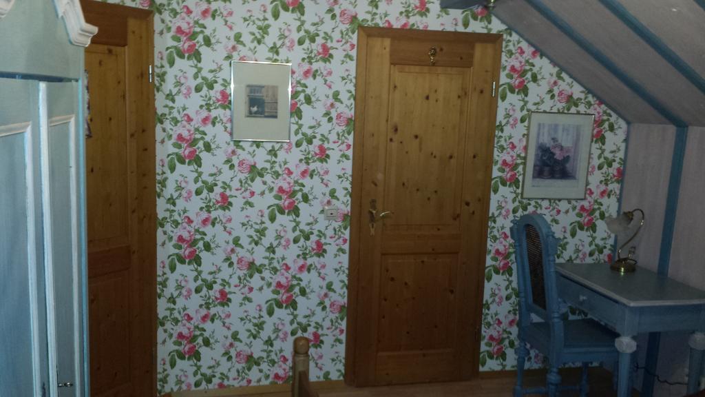 Alte Schreinerei-Auberge Harlekin Randegg エクステリア 写真