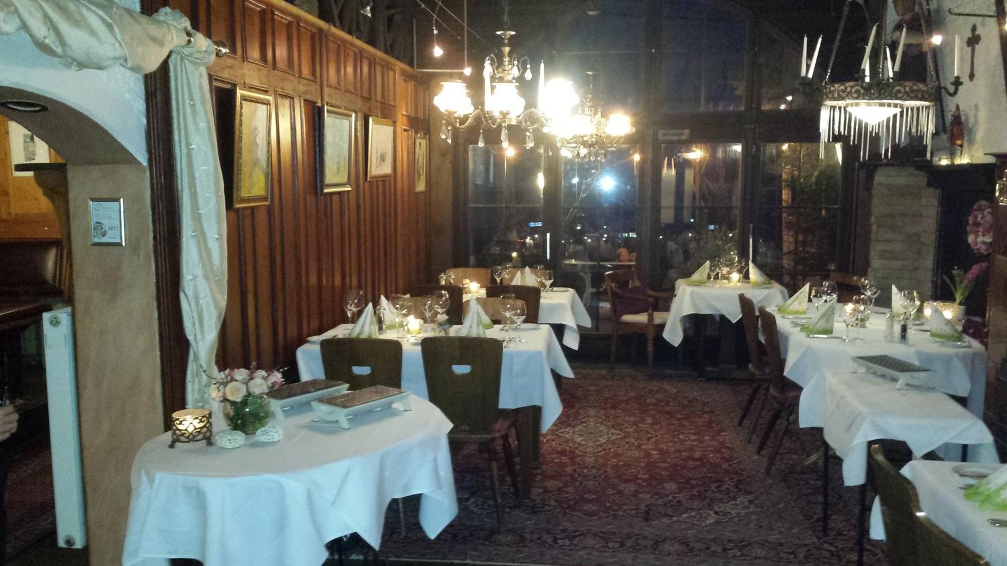 Alte Schreinerei-Auberge Harlekin Randegg エクステリア 写真
