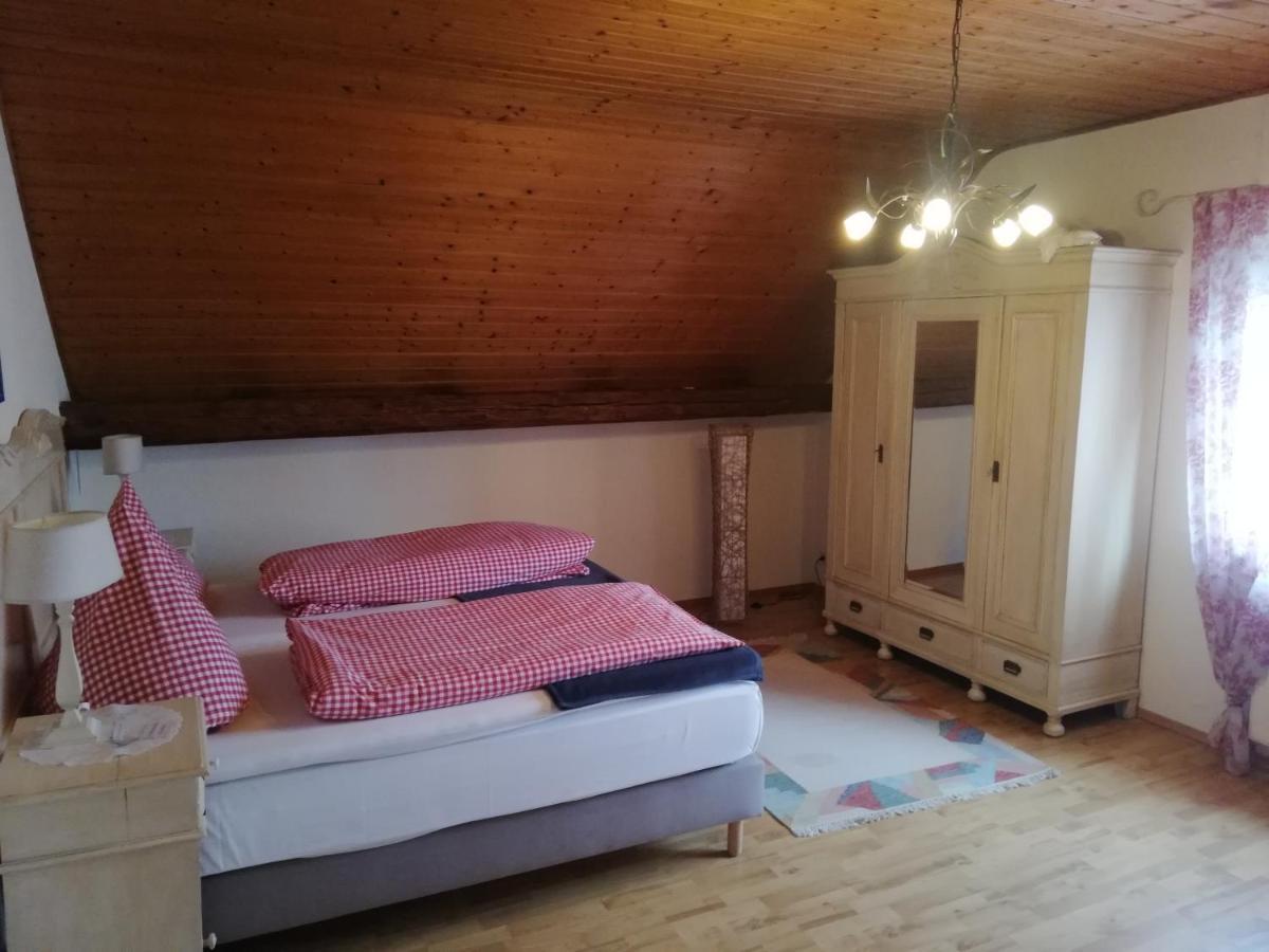 Alte Schreinerei-Auberge Harlekin Randegg エクステリア 写真