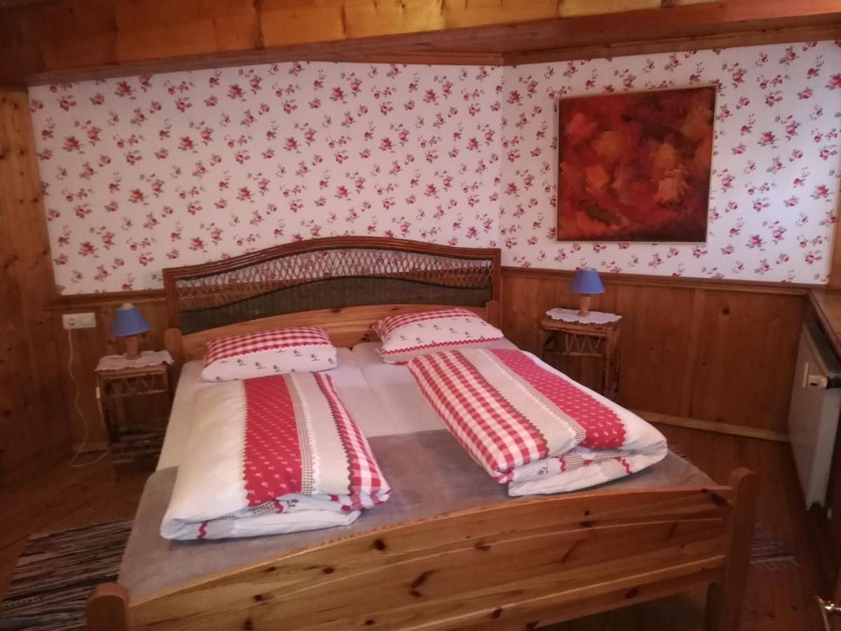 Alte Schreinerei-Auberge Harlekin Randegg エクステリア 写真